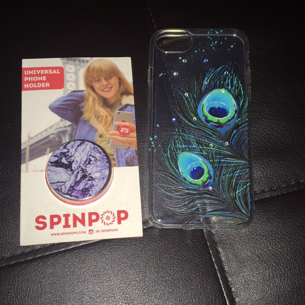 Pop socket: iPhone 6 phone case